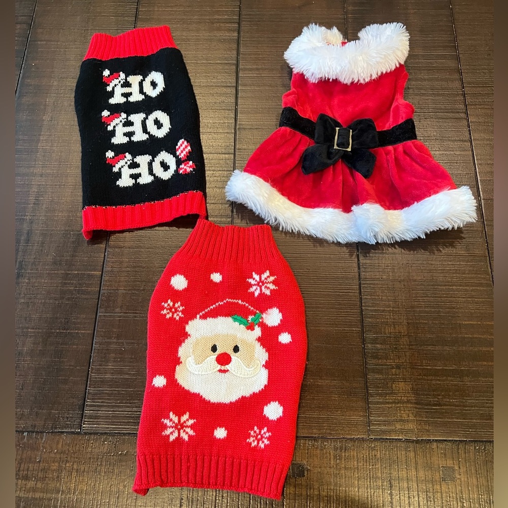 Set of 3 Xs Christmas dog outfits